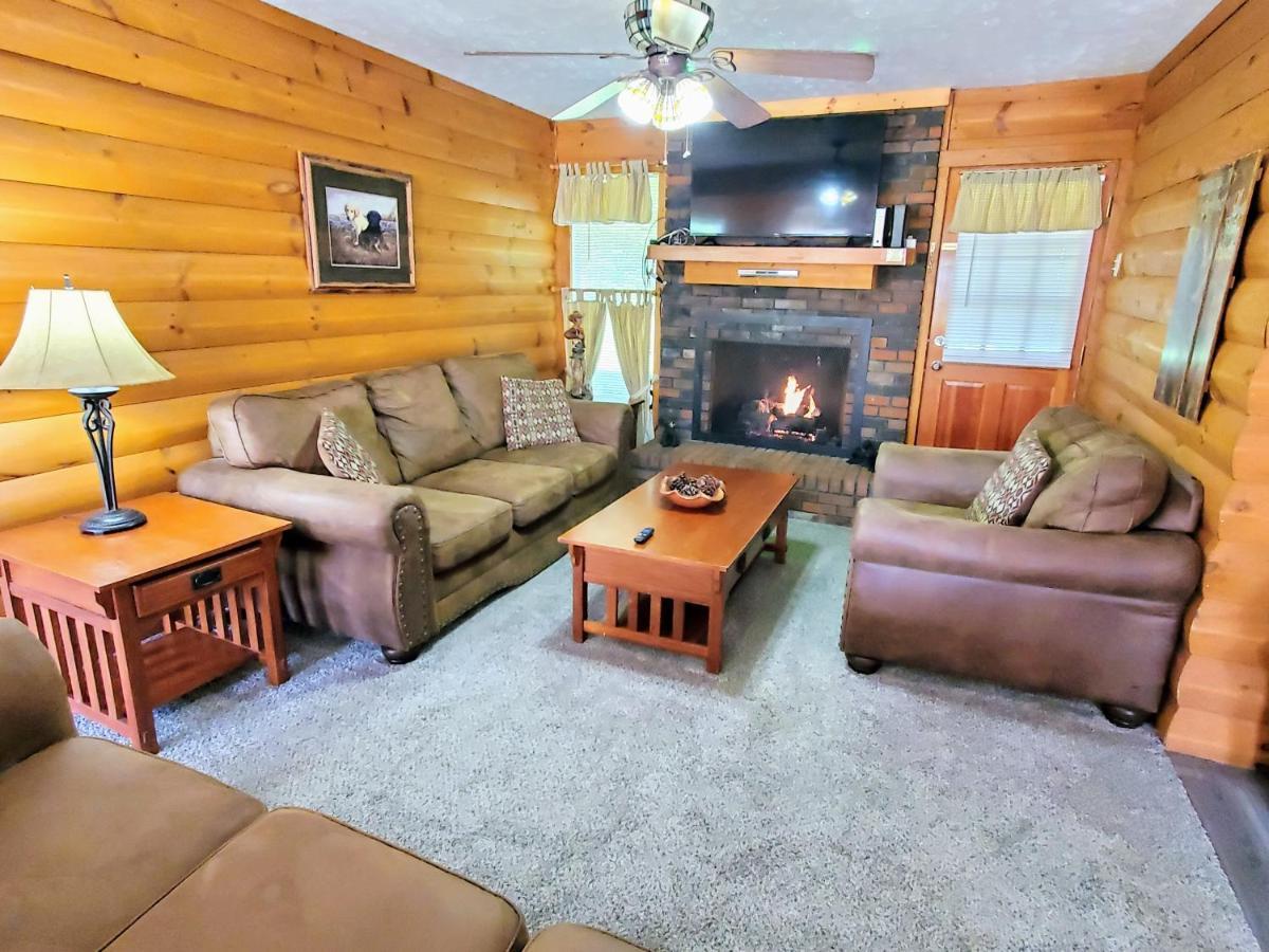 Hoot-N-Holler Villa Pigeon Forge Eksteriør billede